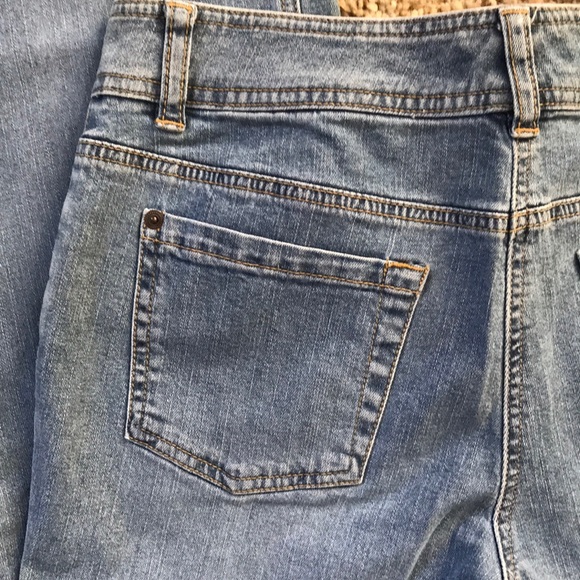 INC stretchy denim jeans - Picture 6 of 8